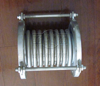 <a href=http://m.cqdghx.com target=_blank class=infotextkey>波紋補(bǔ)償器</a> 補(bǔ)償器