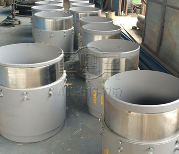 補(bǔ)償器.jpg 補(bǔ)償器焊接.jpg