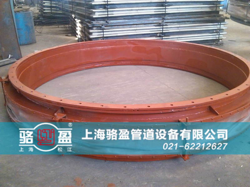 <a href=http://m.cqdghx.com target=_blank class=infotextkey>非金屬補(bǔ)償器</a>附加限位裝置